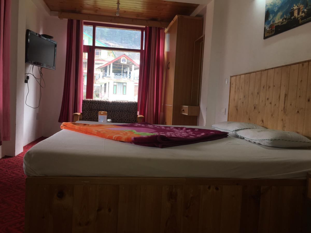 Seraj International Manali (Himachal Pradesh) Exterior photo