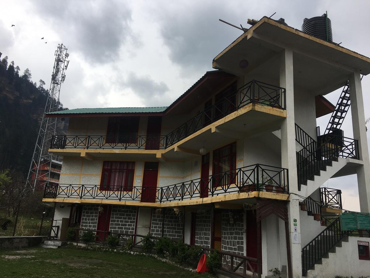 Seraj International Manali (Himachal Pradesh) Exterior photo